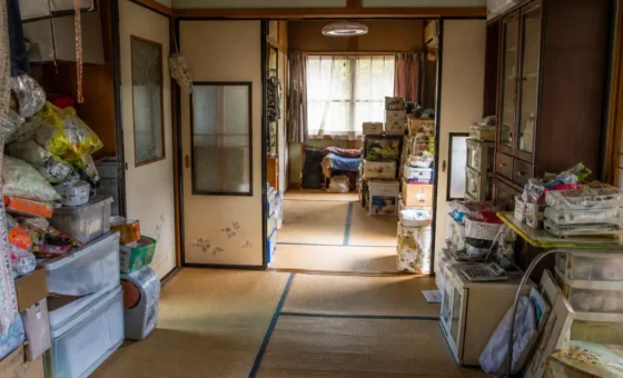 ゴミ屋敷｜館林市の相続不動産を確認するイメージ