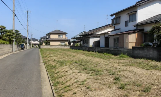 売れない土地｜八千代町の相続不動産を確認するイメージ